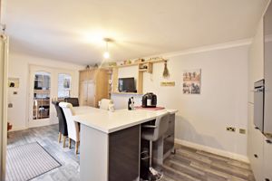 Photo 11- click for photo gallery